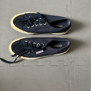 Navy Superga canvas sneakers, size 7